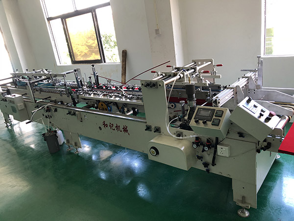 東莞機械(xie)批發  糊盒(he)機專業制(zhi)造 多功能(neng)高速膠盒(he)糊盒機 PVC/PET/PP全(quan)自動糊盒(he)機